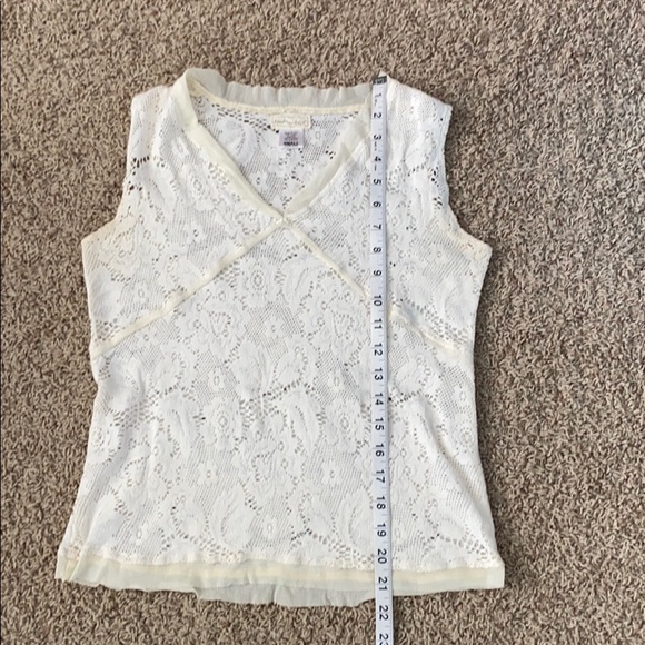 EUC Neesh by DAR Ivory Lace Top - Picture 5 of 6